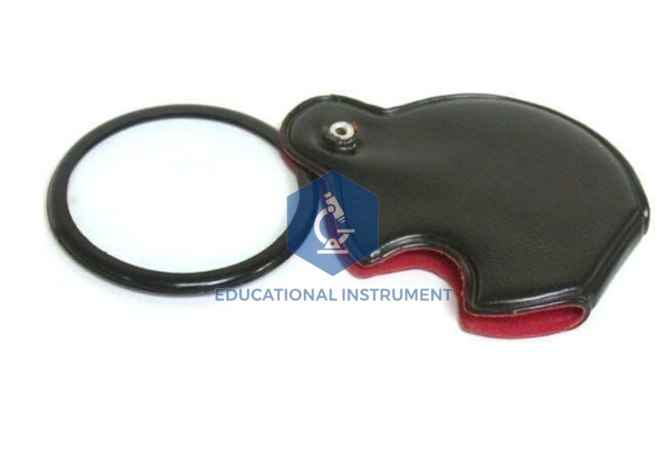 Pocket Magnifier 4x with Cover